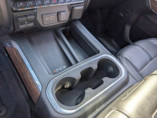 Used 2019 Chevrolet Silverado 1500 High Country w/ Technology Package image 26