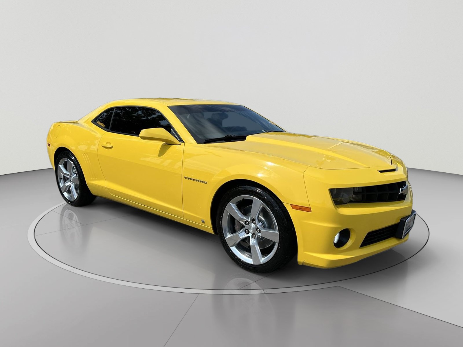 Used 2010 Chevrolet Camaro SS w/ RS Package RWD image 7