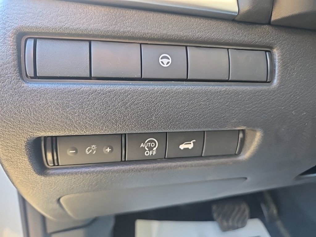 New 2026 Nissan Rogue SV image 13