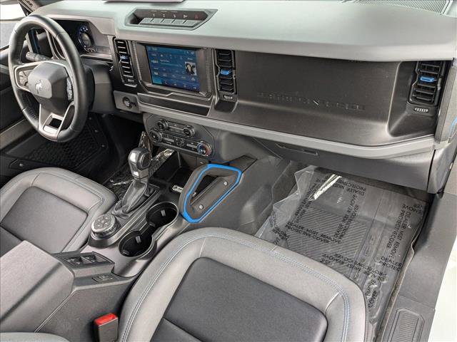 Used 2022 Ford Bronco Black Diamond w/ Sasquatch Package image 18