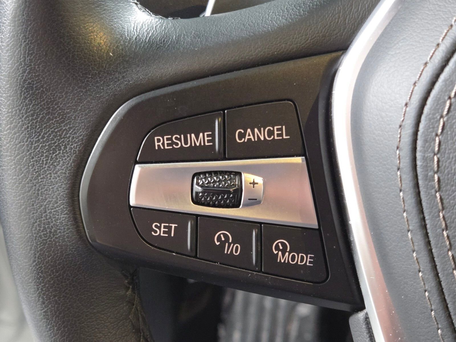 Used 2025 BMW X5 xDrive40i AWD/4WD image 23