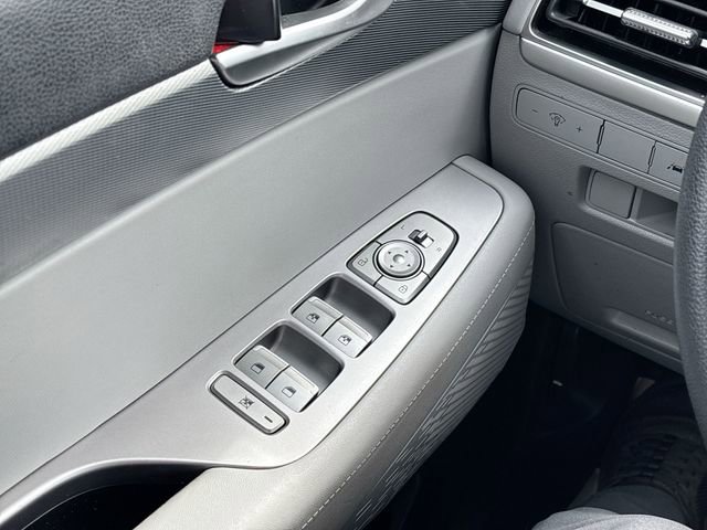 Used 2021 Hyundai Palisade SE image 34