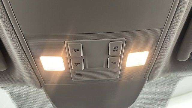 Used 2022 Chevrolet TrailBlazer LT image 41