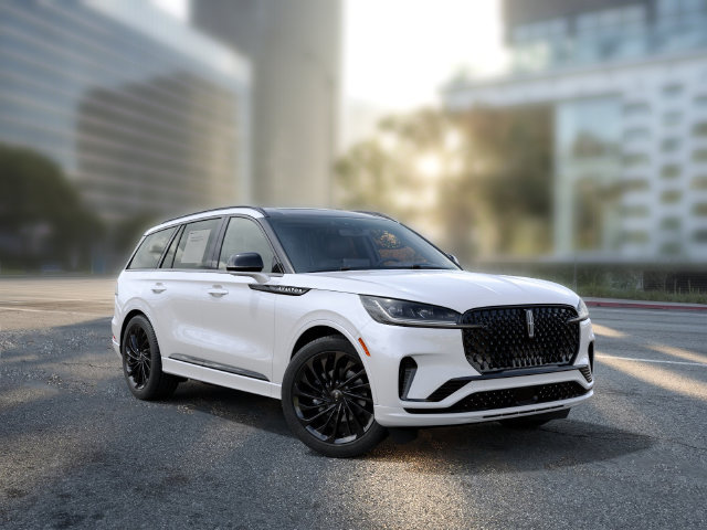 New 2027 Lincoln Aviator Reserve AWD/4WD image 6