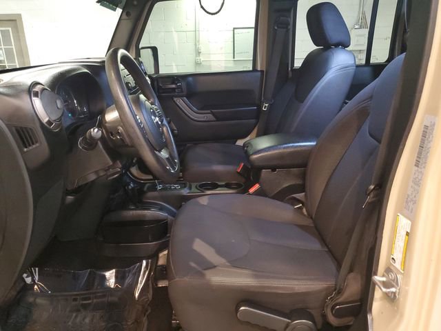 Used 2017 Jeep Wrangler Unlimited Sport AWD/4WD image 11