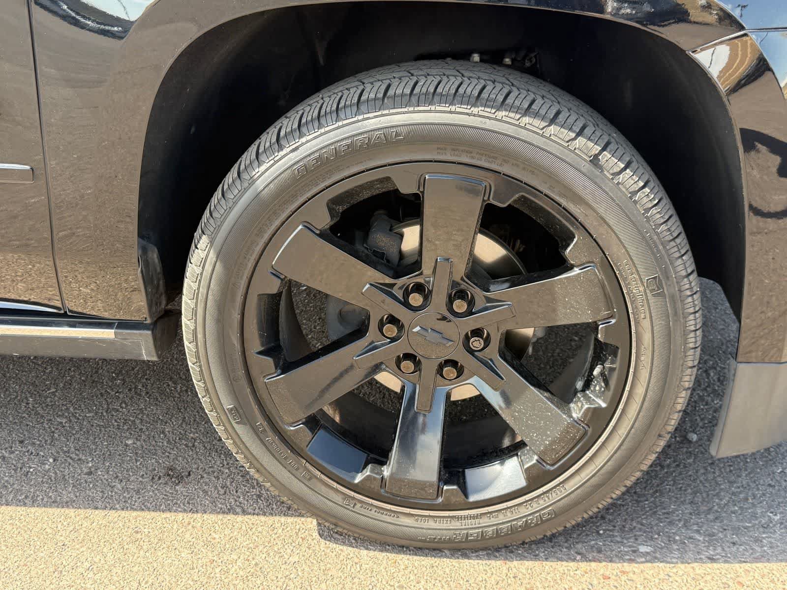 Used 2020 Chevrolet Tahoe Premier AWD/4WD image 7