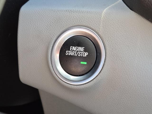 Used 2024 GMC Terrain SLT w/ Tech Package AWD/4WD image 15