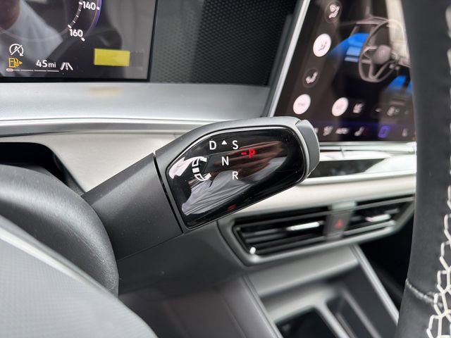 New 2026 Volkswagen Tiguan SE AWD/4WD image 20