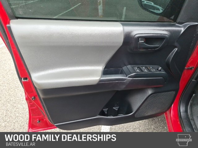 Used 2019 Toyota Tacoma SR5 image 25