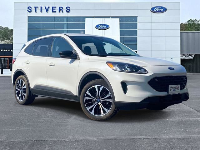 Certified 2022 Ford Escape SE w/ SE Sport Appearance Package