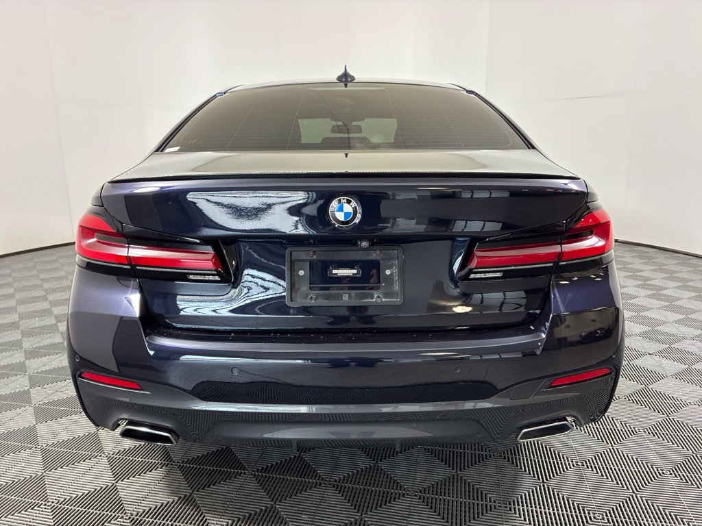 Used 2022 BMW 530i w/ M Sport Package RWD image 6