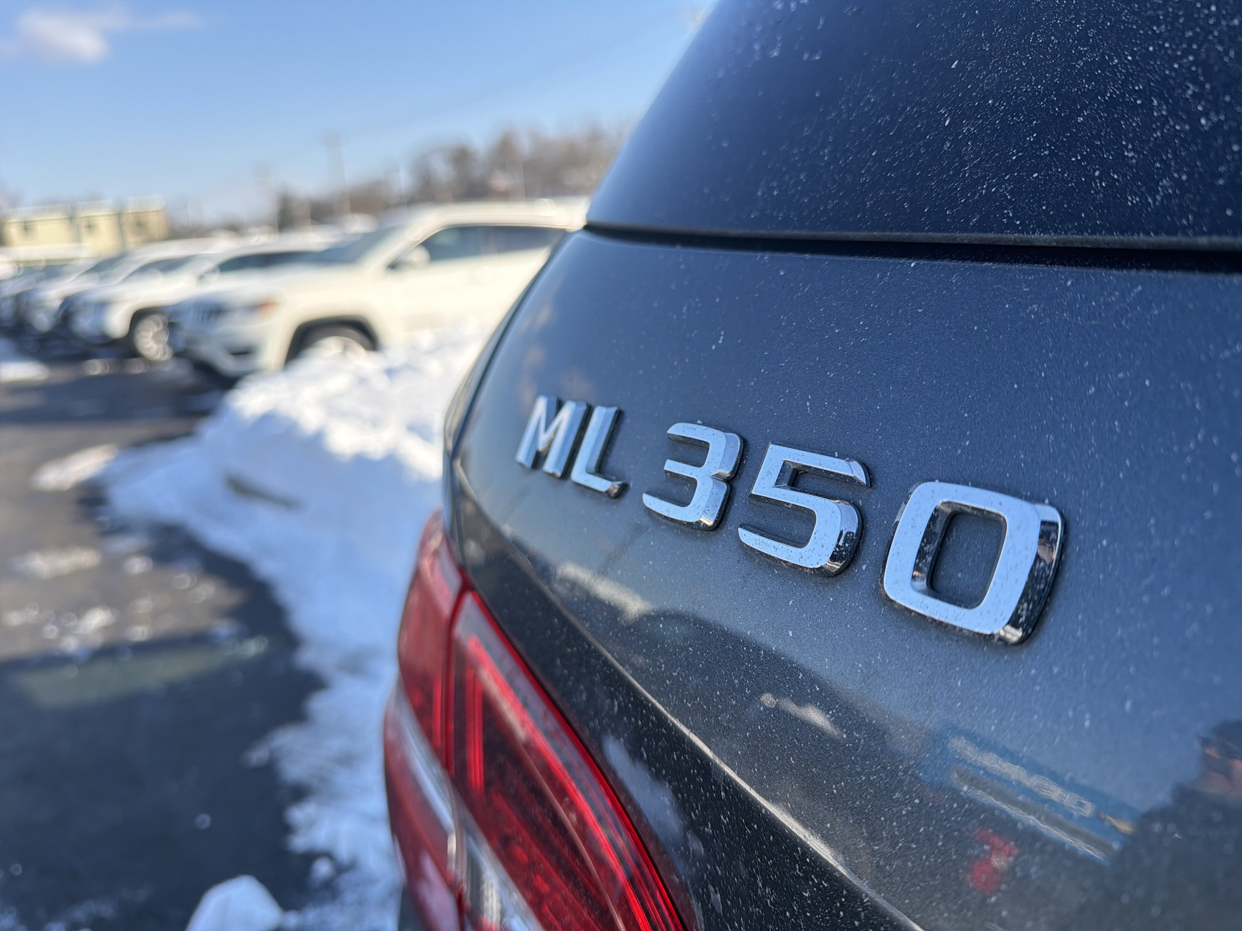 Used 2012 Mercedes-Benz ML 350 4MATIC image 32