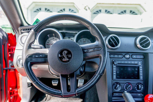 Used 2007 Ford Mustang Shelby GT500 RWD image 25
