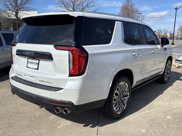 Used 2023 GMC Yukon Denali Ultimate image 3
