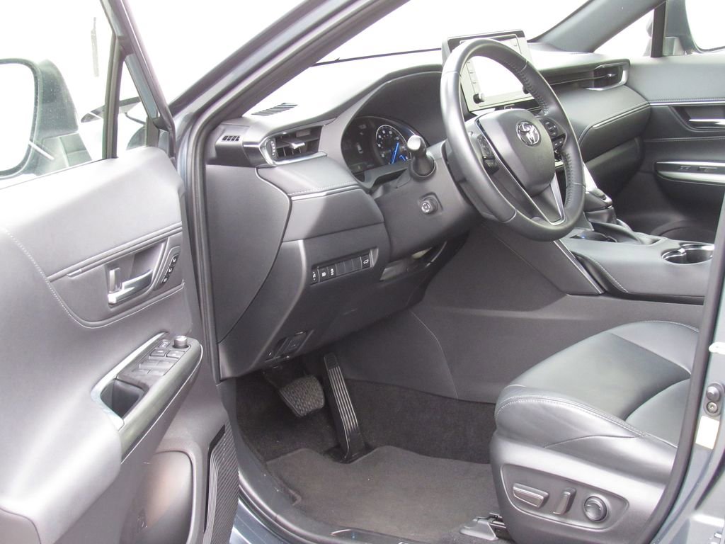 Certified 2022 Toyota Venza XLE AWD/4WD image 9
