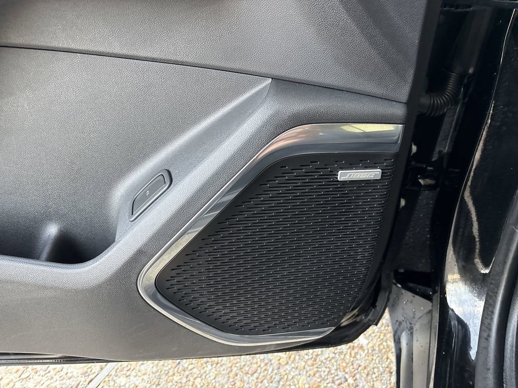 Certified 2025 GMC Acadia Elevation image 24