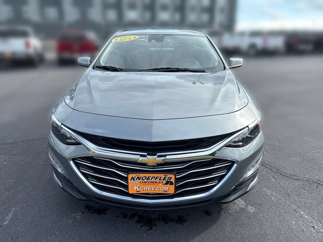 Used 2025 Chevrolet Malibu LT FWD image 8