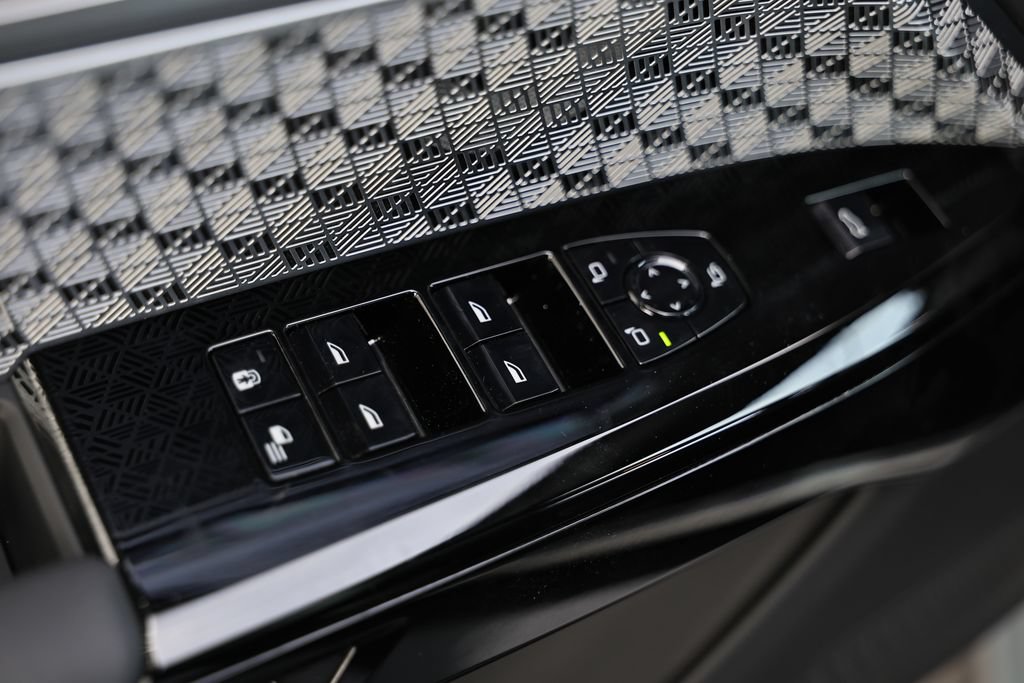 New 2026 BMW i7 xDrive60 AWD/4WD image 15