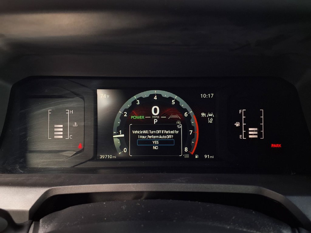 Used 2025 Toyota Tacoma SR5 AWD/4WD image 14