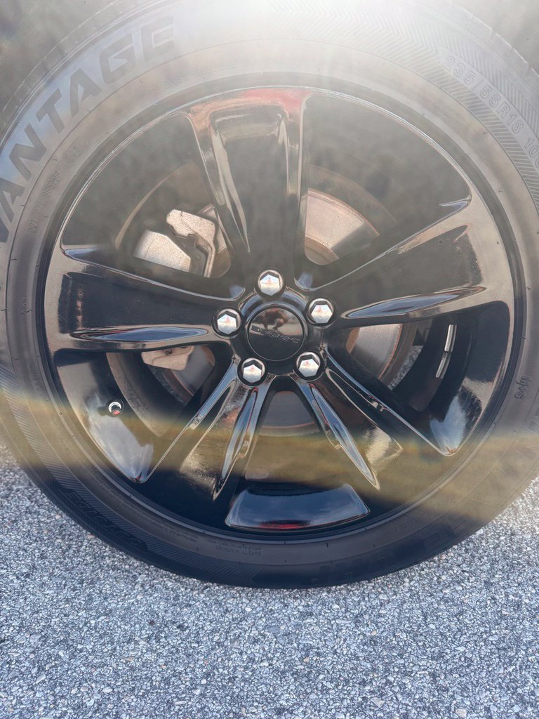 Used 2023 Dodge Challenger SXT RWD image 9