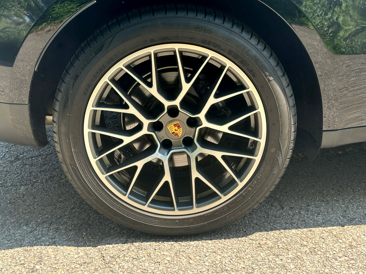 Used 2018 Porsche Macan Sport Edition image 8