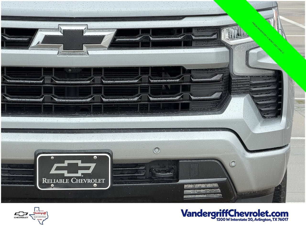 Used 2024 Chevrolet Silverado 1500 RST AWD/4WD image 9
