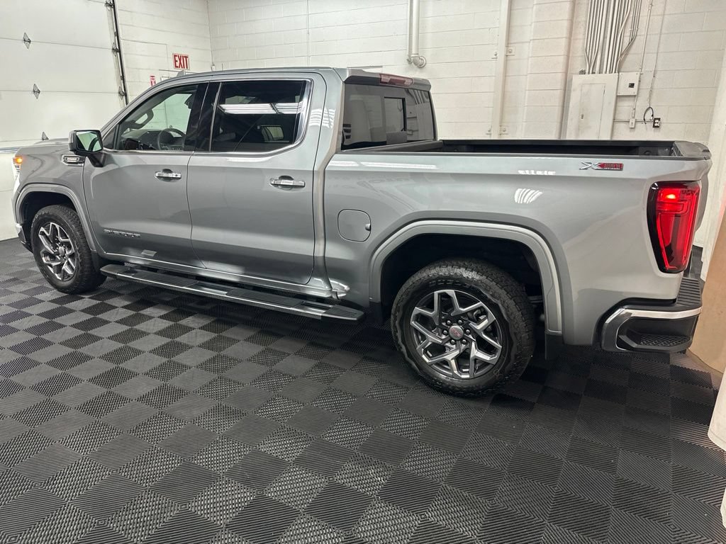 Used 2025 GMC Sierra 1500 SLT w/ SLT Premium Plus Package AWD/4WD image 6