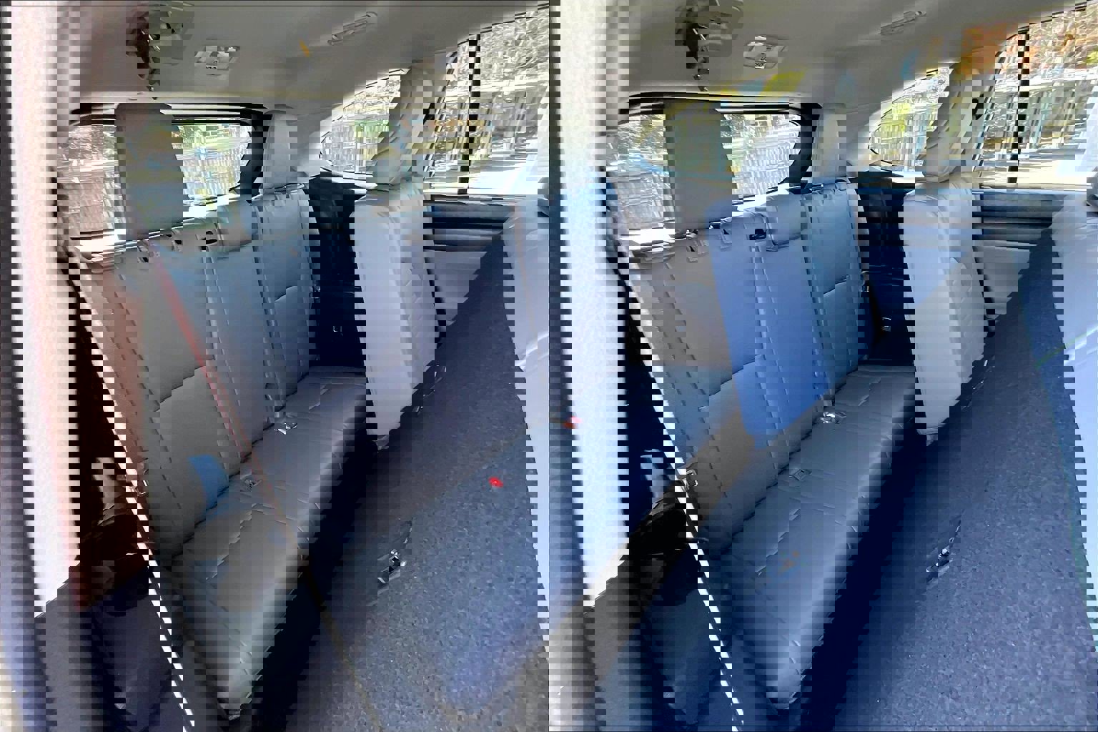 Used 2023 Toyota Highlander XLE image 27