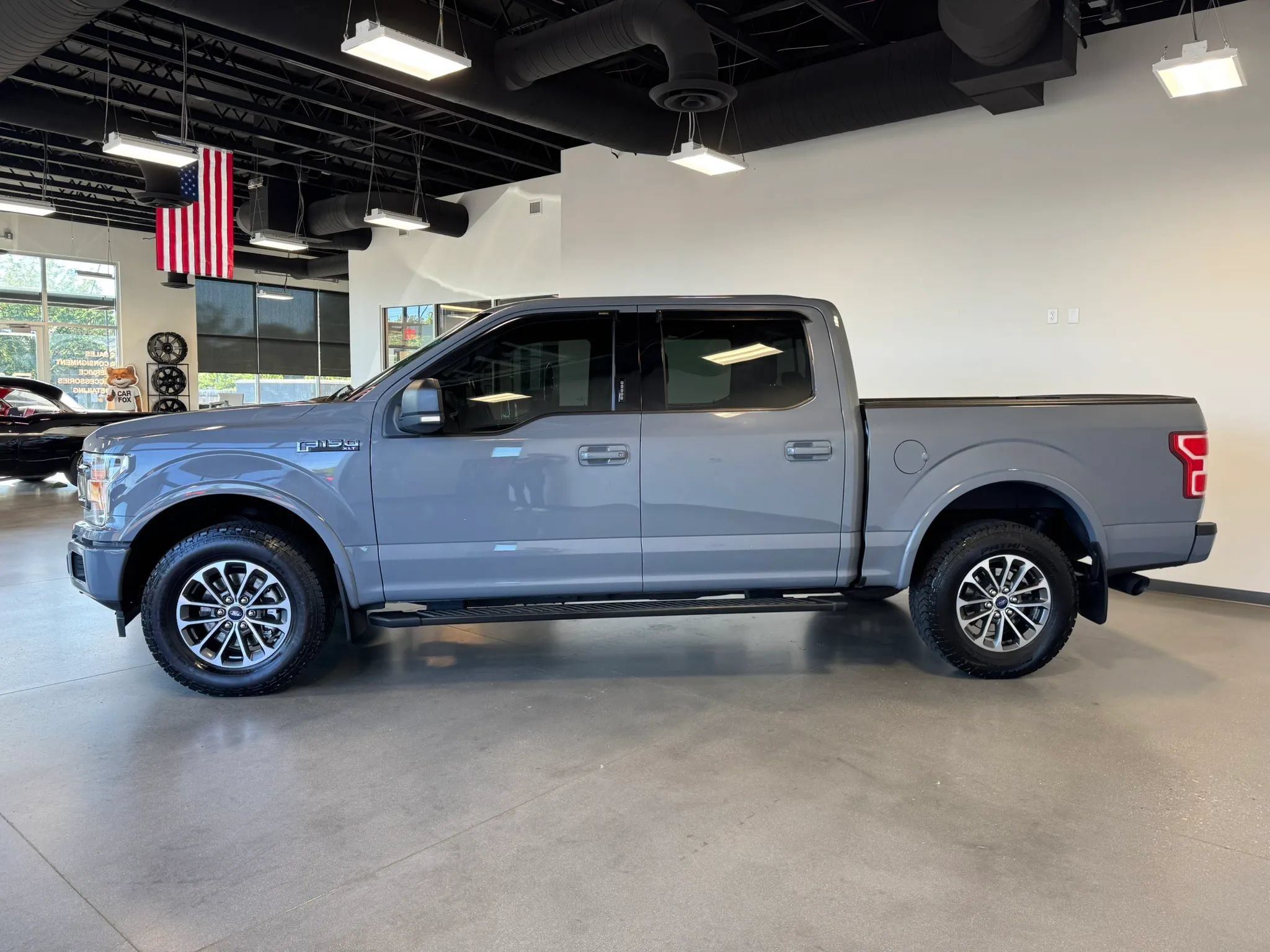 Used 2020 Ford F150 XLT w/ Equipment Group 302A Luxury AWD/4WD image 4