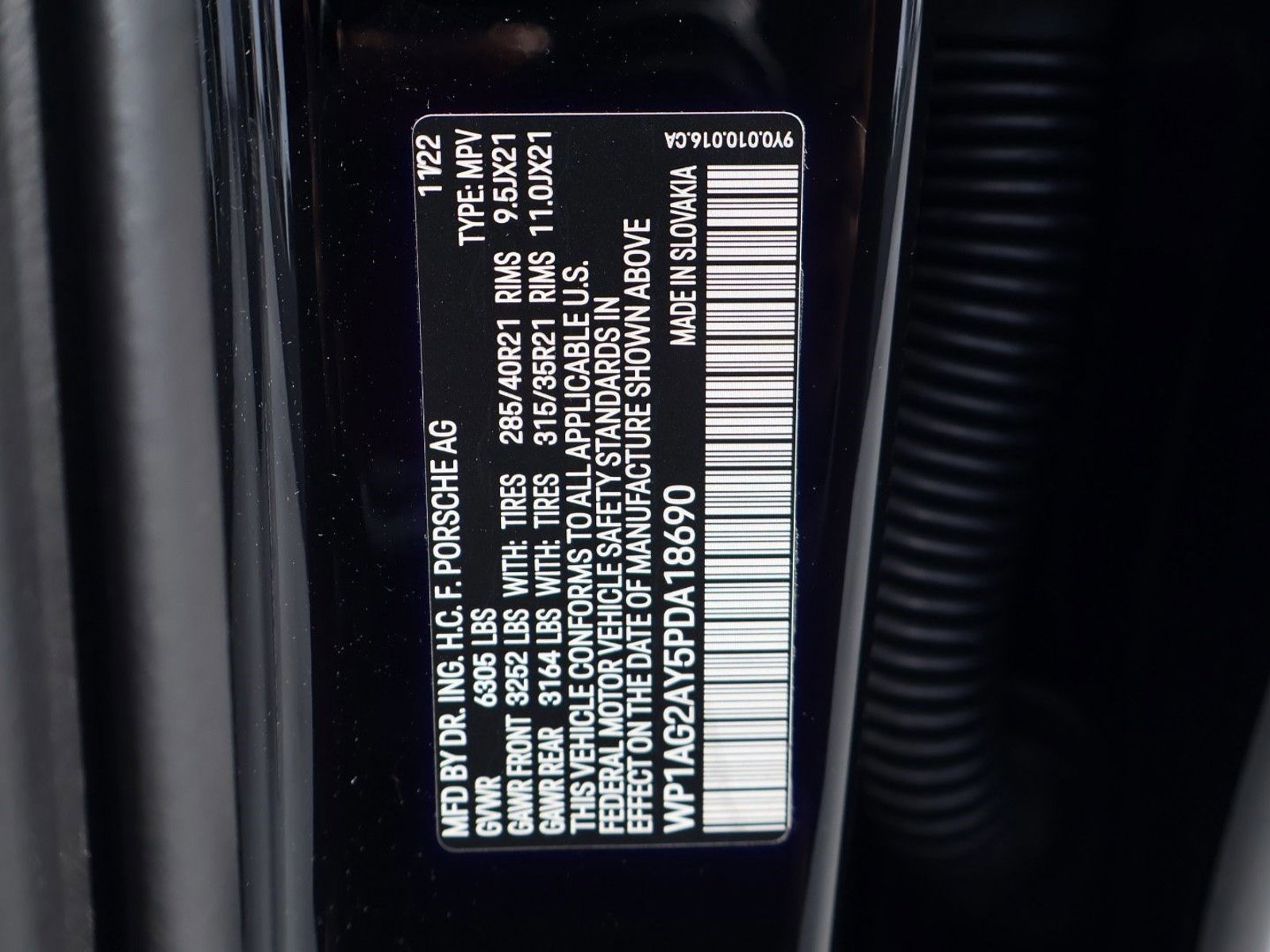 Certified 2023 Porsche Cayenne GTS image 28