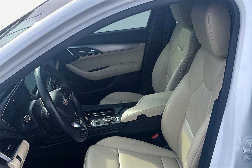 Used 2024 Cadillac CT5 Luxury image 24