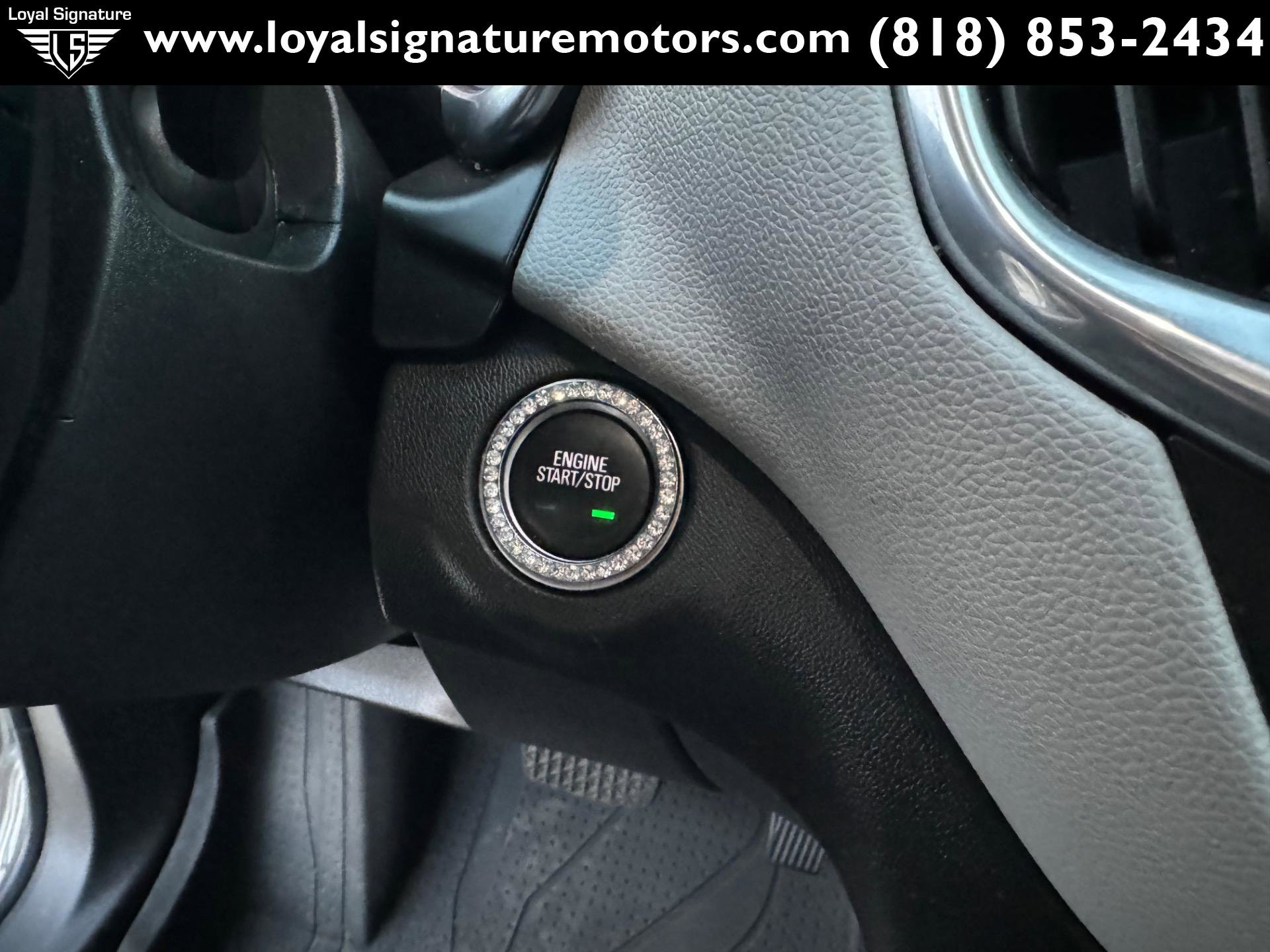 Used 2020 Chevrolet Equinox LS w/ LS Convenience Package image 25