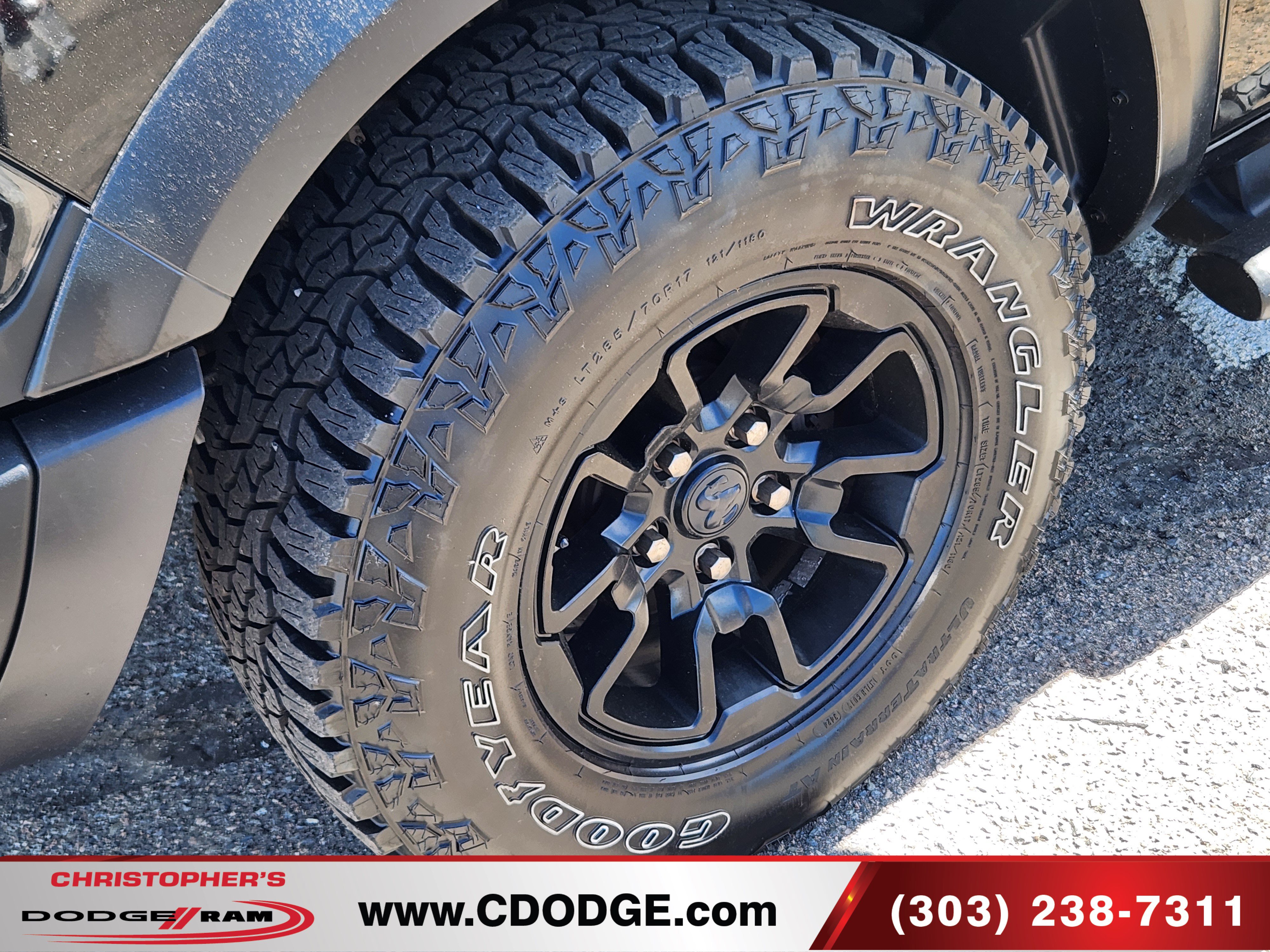 Used 2018 RAM 1500 Rebel w/ Luxury Group AWD/4WD image 27