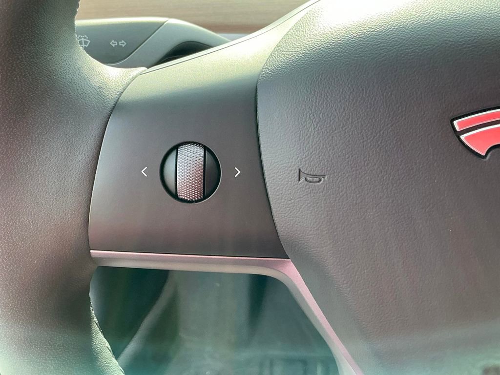 Used 2021 Tesla Model 3 Long Range AWD/4WD image 26