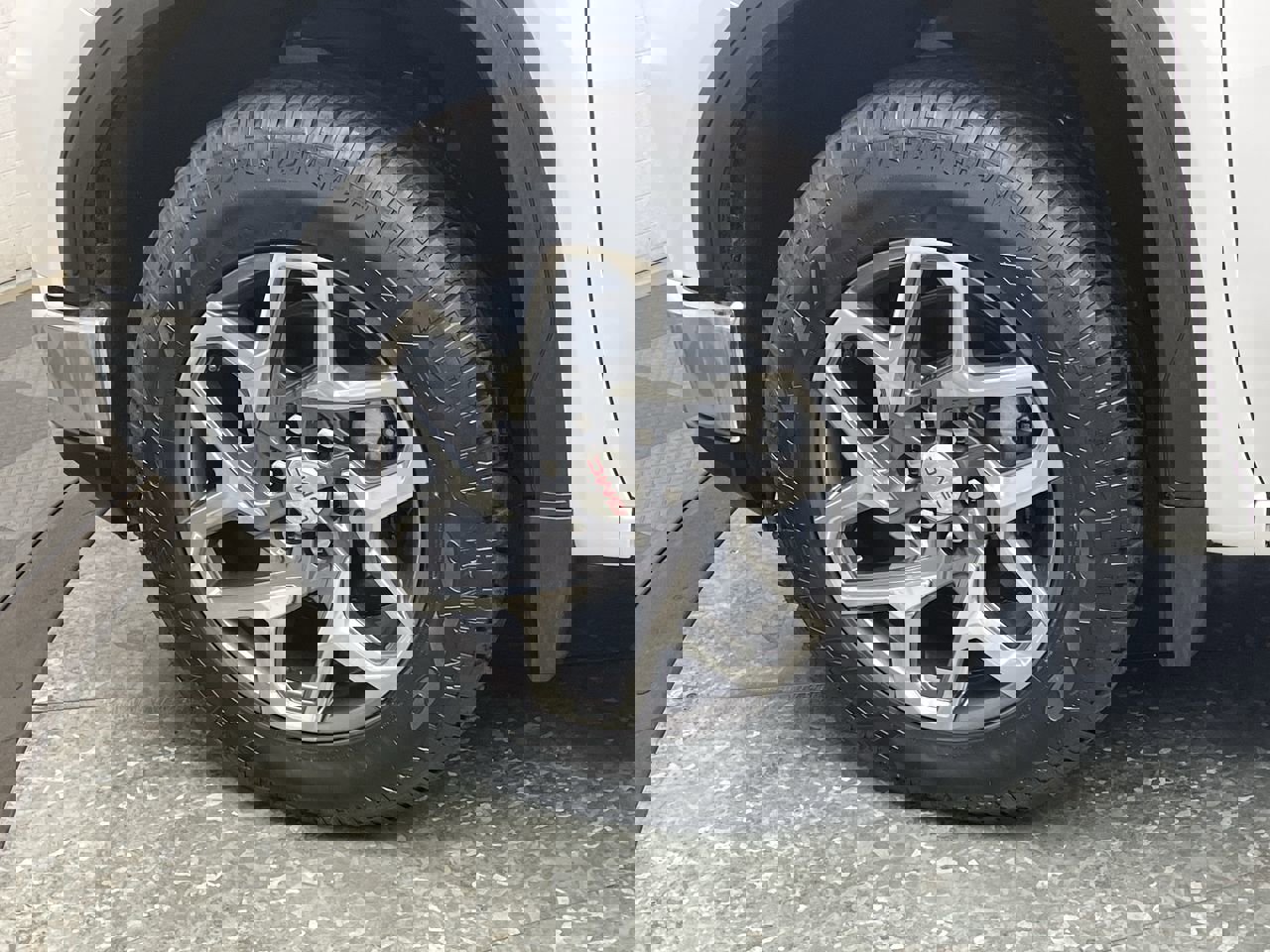 Certified 2022 GMC Sierra 1500 SLT image 39