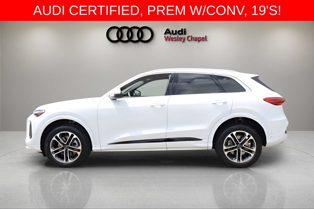 Used 2025 Audi Q5 Premium w/ 19" Wheel Package AWD/4WD image 3