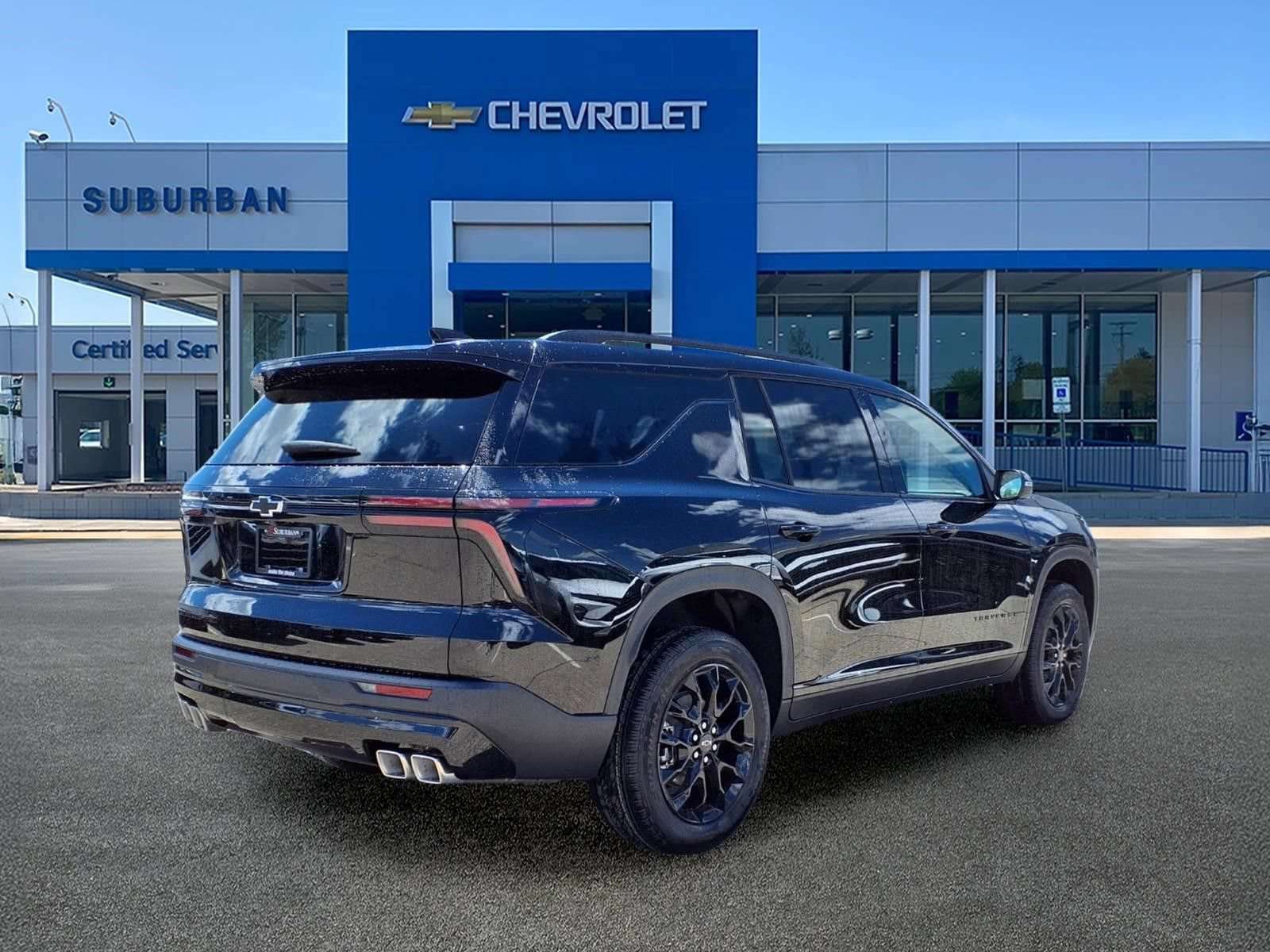New 2026 Chevrolet Traverse LT w/ Midnight/Sport Edition AWD/4WD image 4