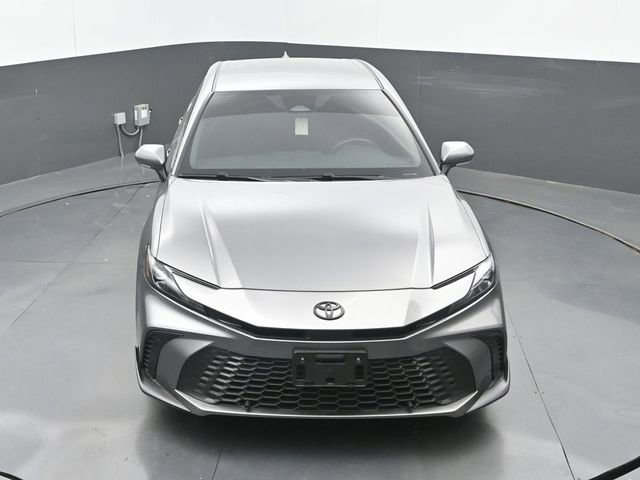 Used 2025 Toyota Camry SE FWD image 14