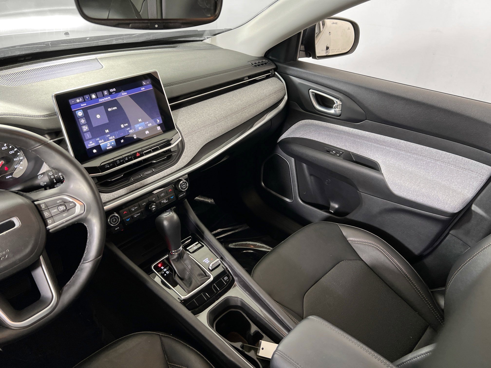 Used 2022 Jeep Compass Latitude AWD/4WD image 21