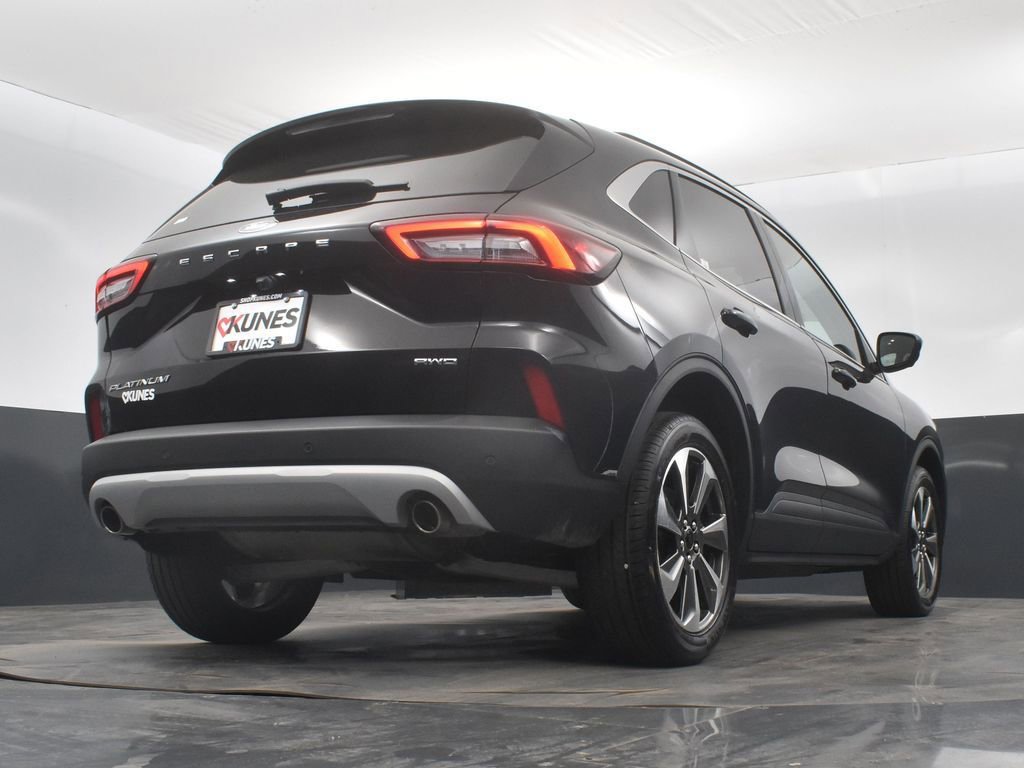 Used 2023 Ford Escape Platinum image 46