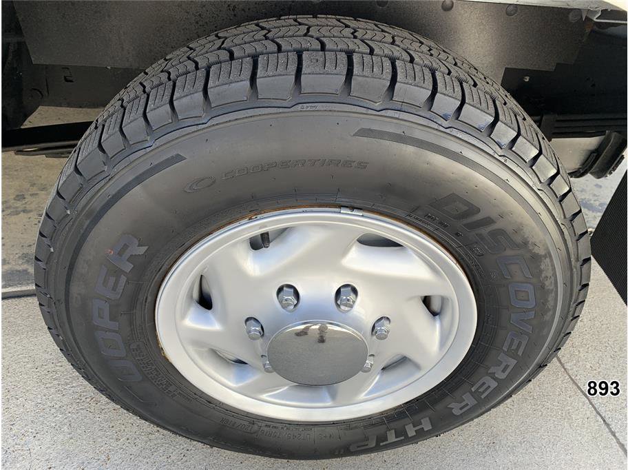 Used 2011 Ford E-350 and Econoline 350 Super Duty w/ PWR Locks & Windows Group image 21