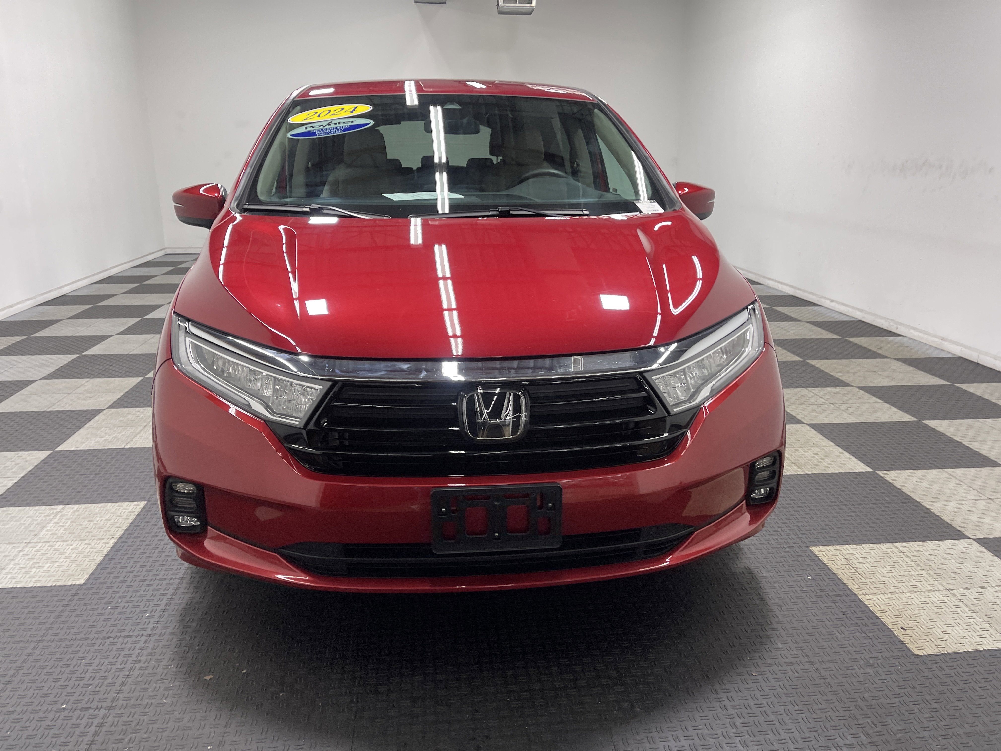 Used 2024 Honda Odyssey EX image 7