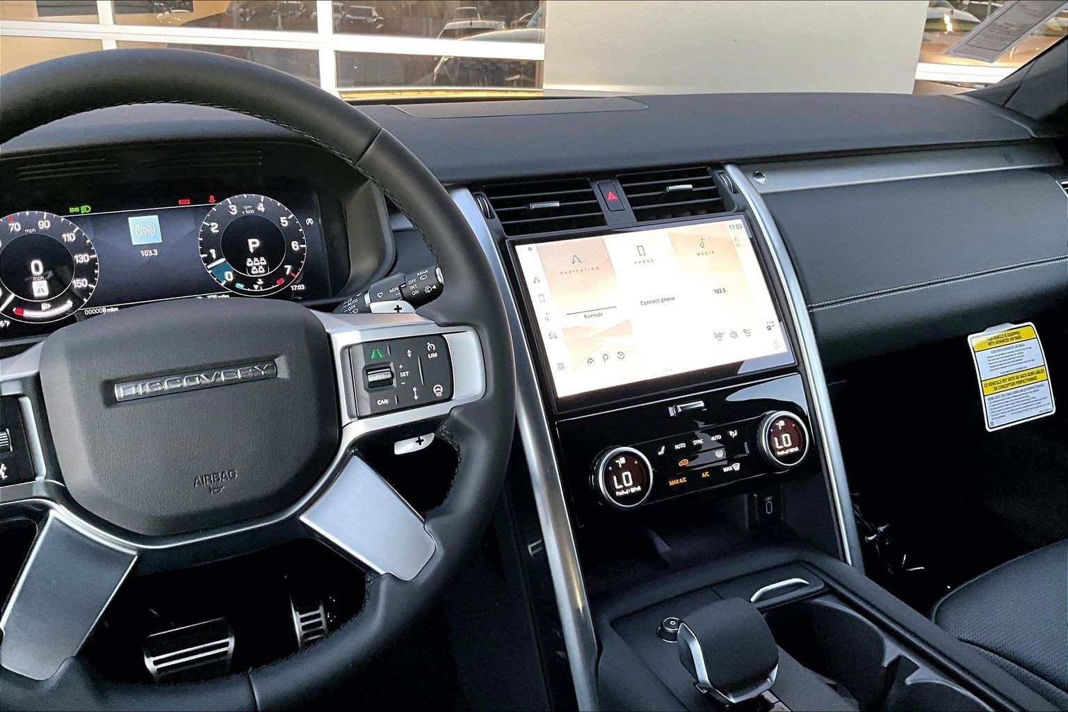 New 2026 Land Rover Discovery Limited Edition image 7
