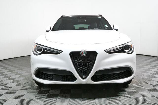 Used 2022 Alfa Romeo Stelvio Sprint AWD/4WD image 35