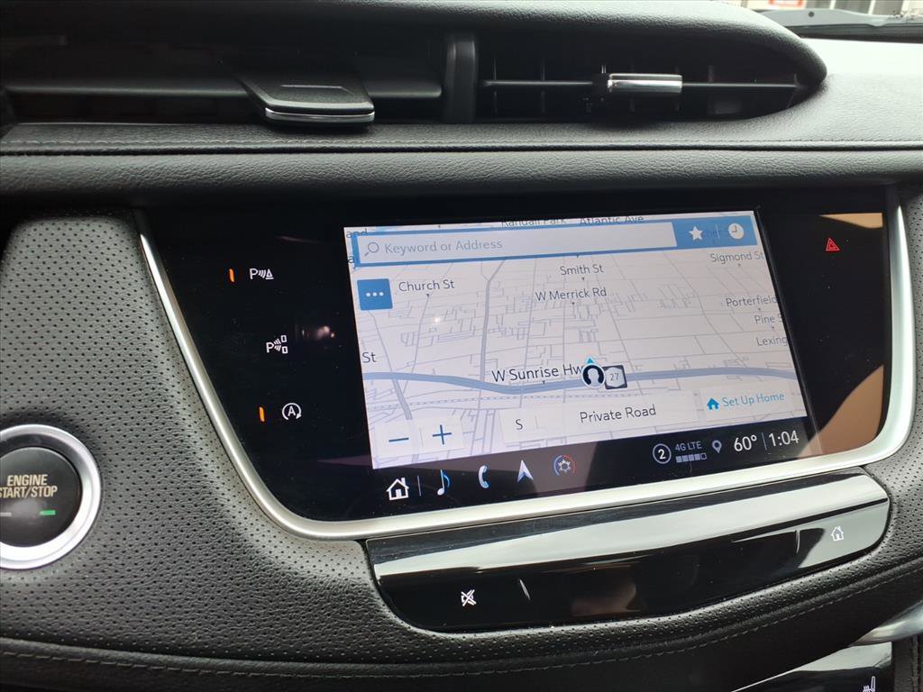 Used 2023 Cadillac XT5 Premium Luxury w/ Technology Package AWD/4WD image 23