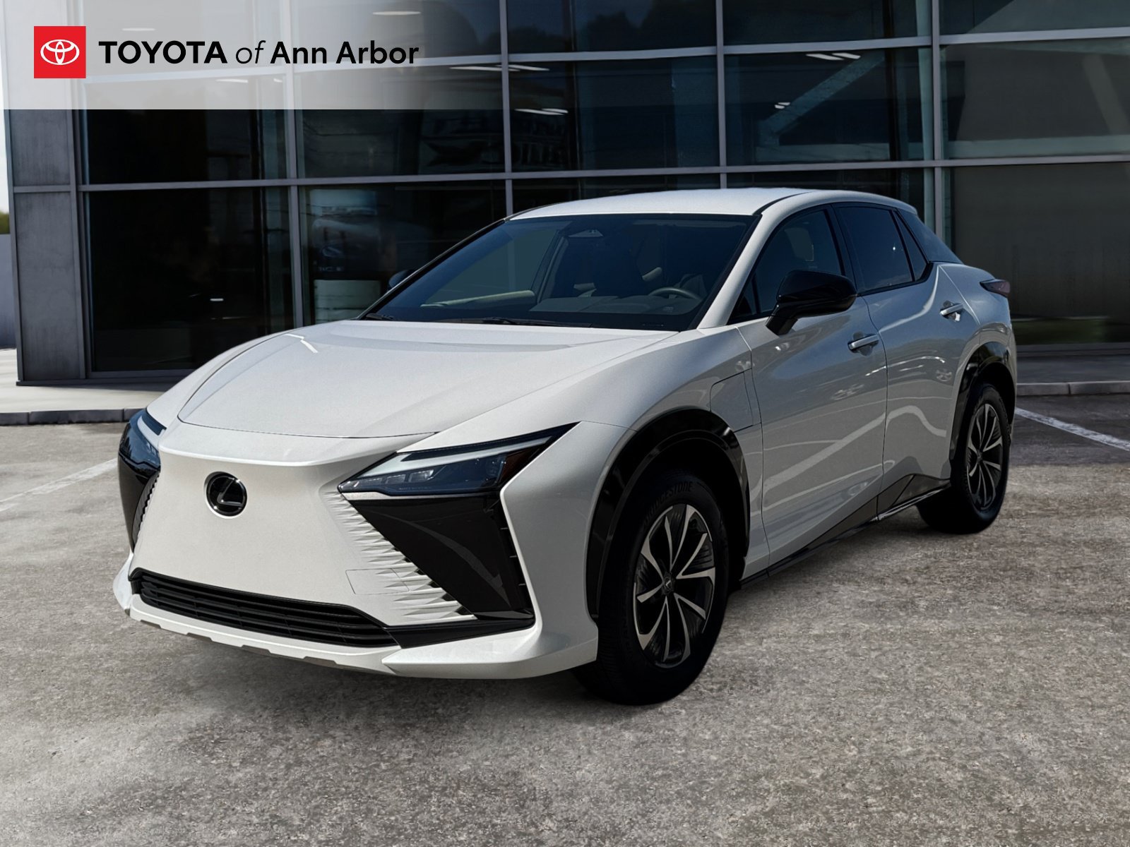 Used 2024 Lexus RZ 450e Premium w/ Accessory Package (2T) AWD/4WD image 8