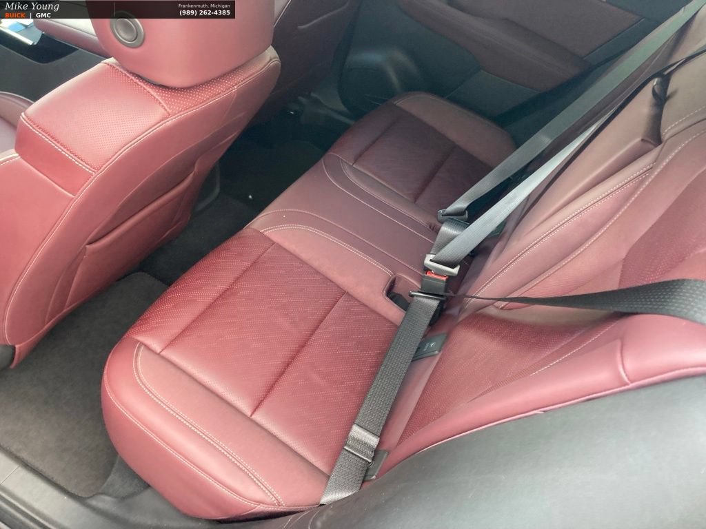 Used 2024 Buick Envision Sport Touring AWD/4WD image 13