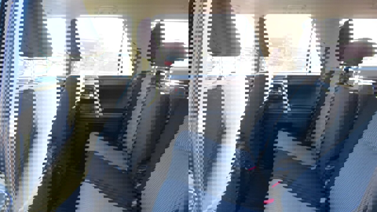 Used 2016 Toyota 4Runner SR5 image 13