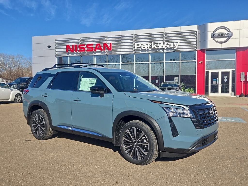 New 2026 Nissan Pathfinder Platinum