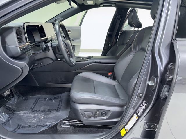 Used 2023 Toyota Crown Limited AWD/4WD image 13